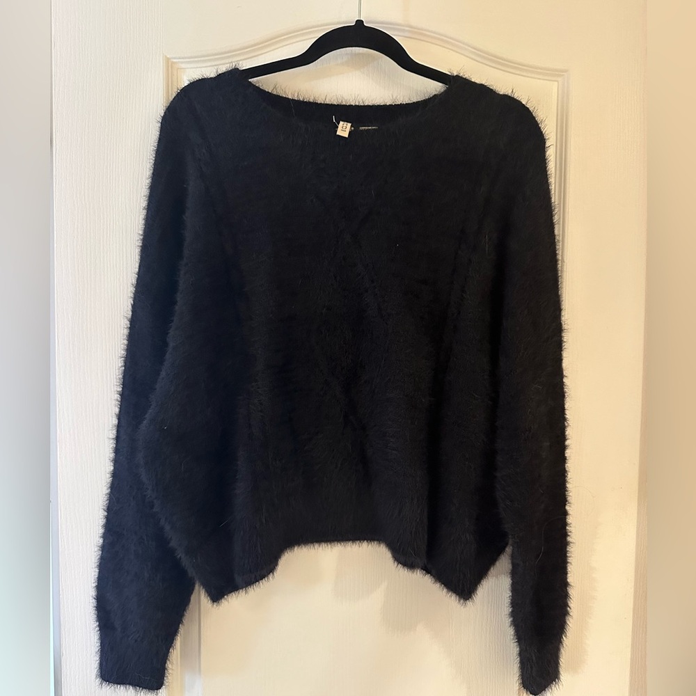 H&M SWEATER XL